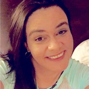 Meet your Posher, Stacy